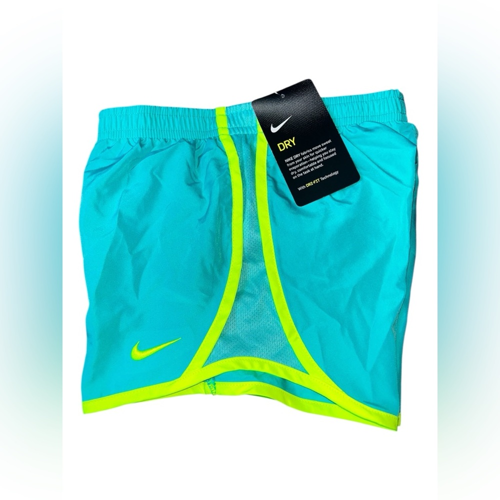 Nike Hyper Jade Athletic Shorts | 6X